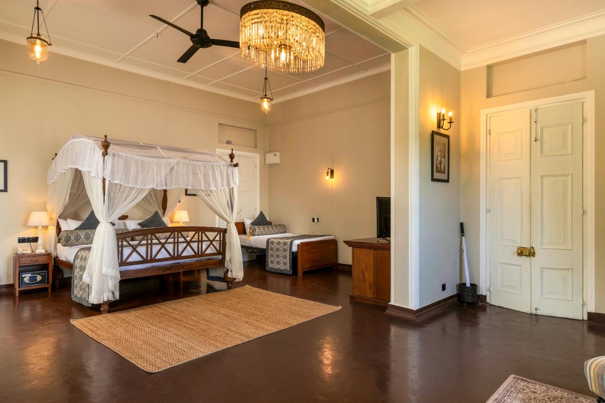 Castle Hill Bungalow Канди Экстерьер фото